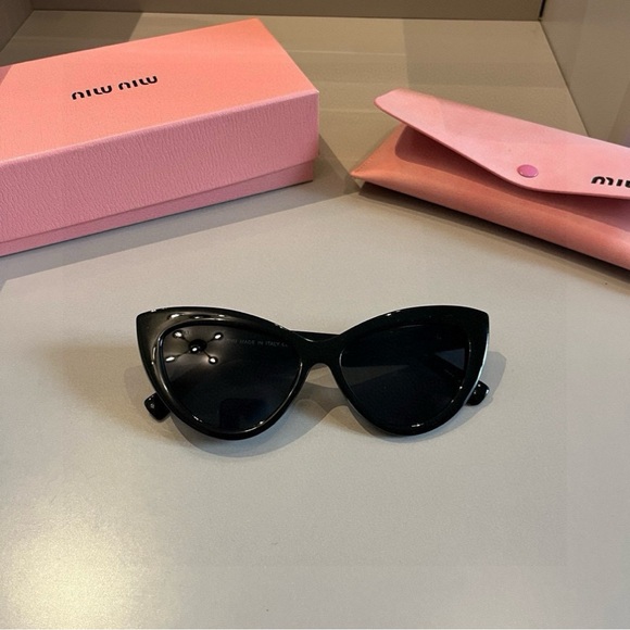 Miu Miu Cat-Eye Sunglasses